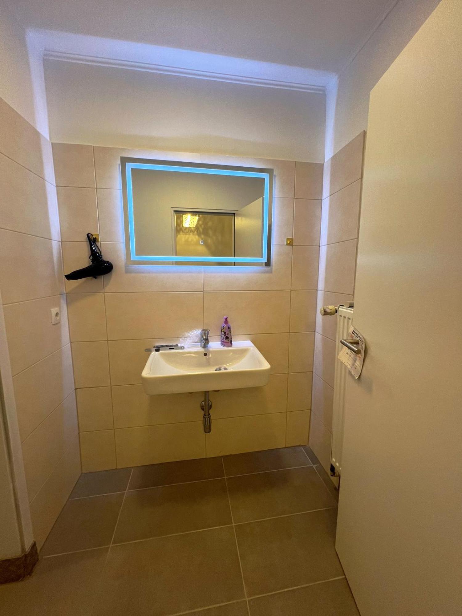Wohngut-City Appartement 3 Fuer Max 5 Personen Inklusive Parkplatz Hagen  Exterior foto